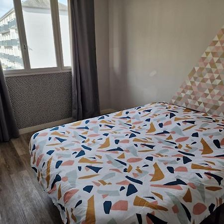 Refuge Urbain Chic Avec Balcon Apartman Saint-Lo Kültér fotó